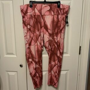 Ideology 7/8 Length Plus Size Leggings